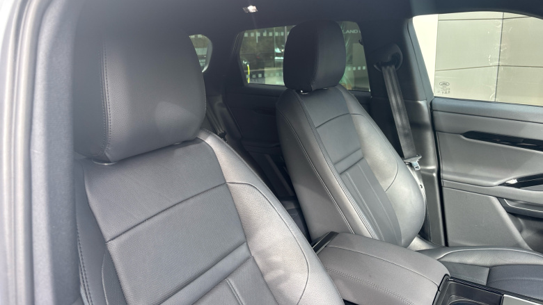 Land Rover Range Rover Evoque 2.0 D200 Dynamic SE 5dr Auto Diesel Hatchback